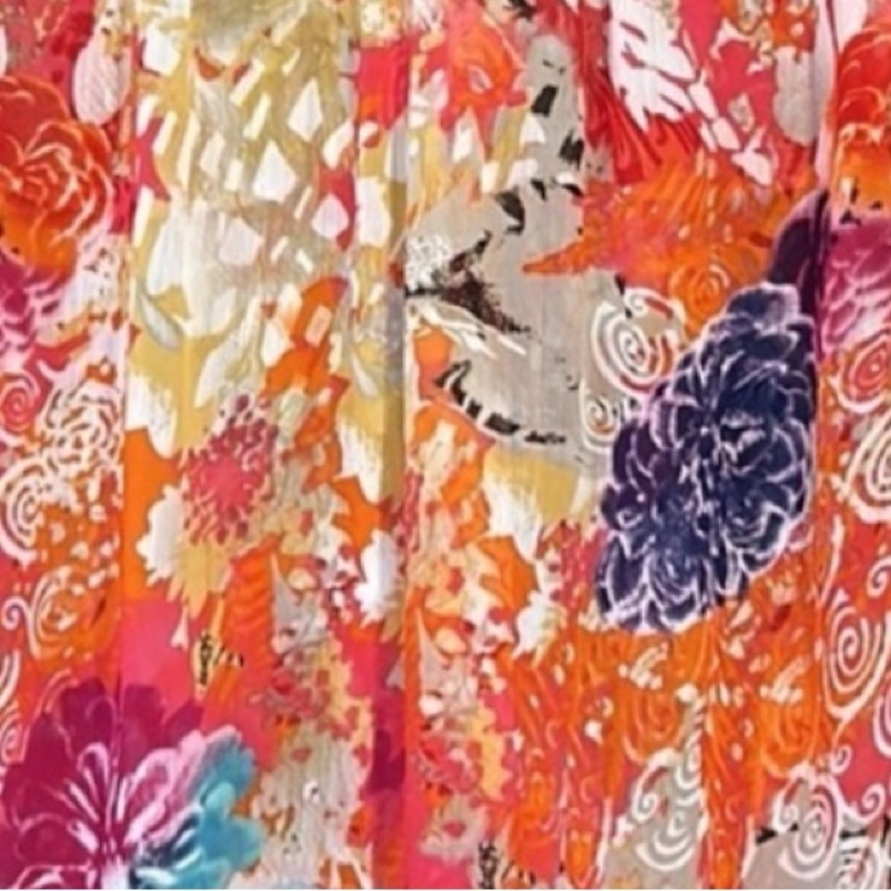 Tribal Women's Size 8 Vibrant Floral Tunic Top Pintuck Detail Lightweight Blouse - Picture 10 of 10